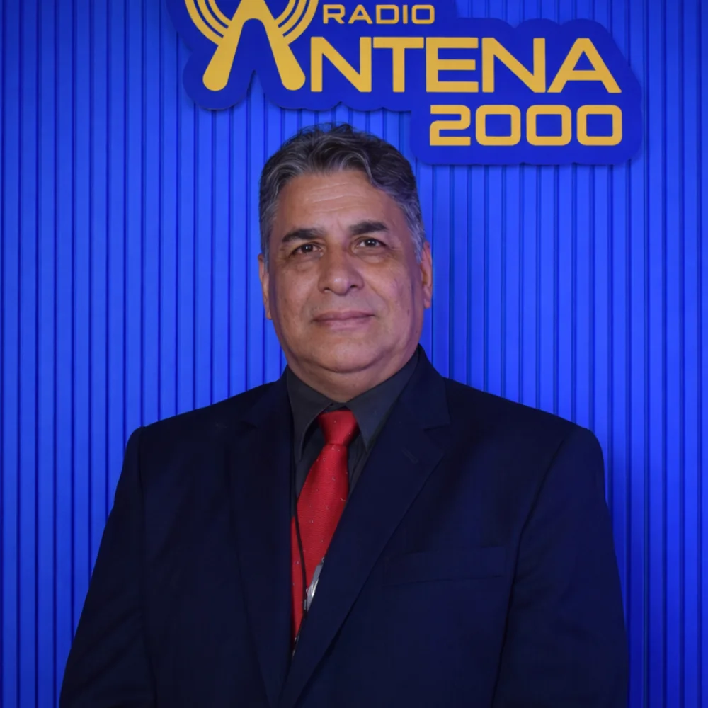 Alberto Áviles - Locutor